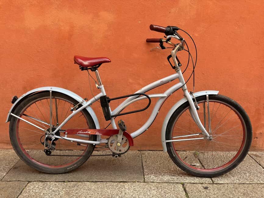Bologna: Bike Rental - Getting started at Via Caduti di Cefalonia 4/B