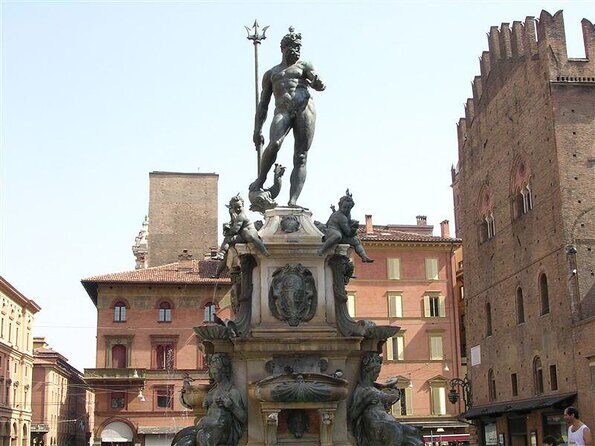 Bologna: Full meal Food Tour with Local Delights by Do Eat Better - Key things I’d mark on your map