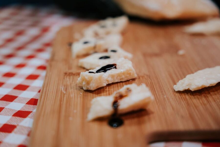 Bologna: Tastes and Traditions Food Tour with Market Visit - Who should book this Bologna tastes tour
