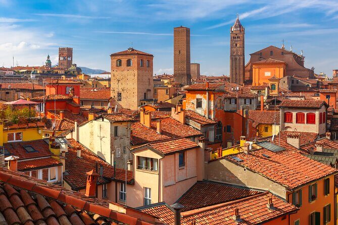 Italian Wine Tasting on the Panoramic Terrace in Bologna - From Piazza del Nettuno to a Panoramic Terrace