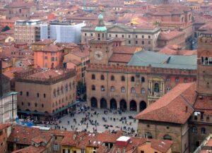 Private Bologna City & Europe Oldest University Guided Tour - Piazza San Domenico: medieval professors in stone and story