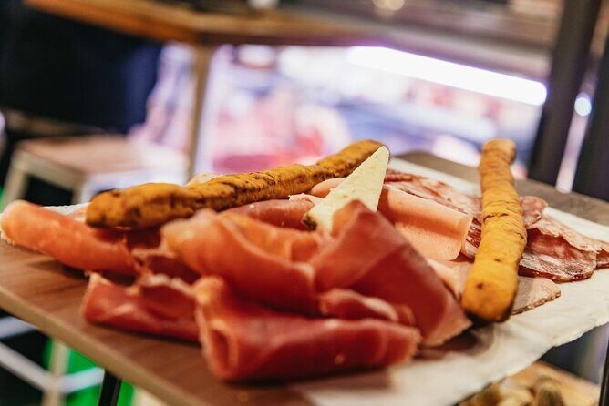 San Luca Experience Tour skip the line and Food Tasting - Piazza Maggiore and Quadrilatero: The Best Use of Your Vouchers